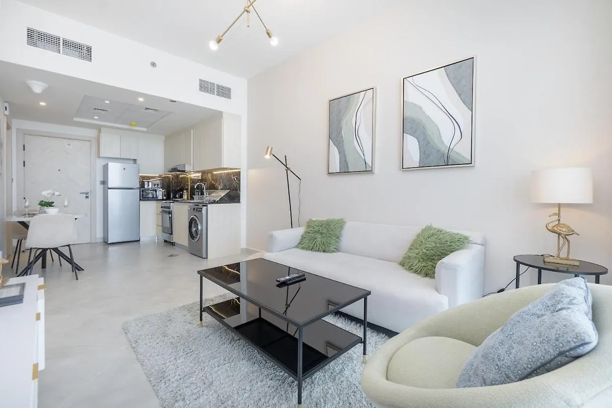 Eye-Captivating 1 Bed For 2 Apartment Dubai