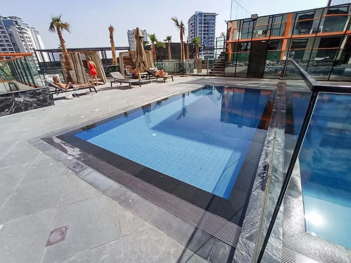 Eye-Captivating 1 Bed For 2 Apartment Dubai