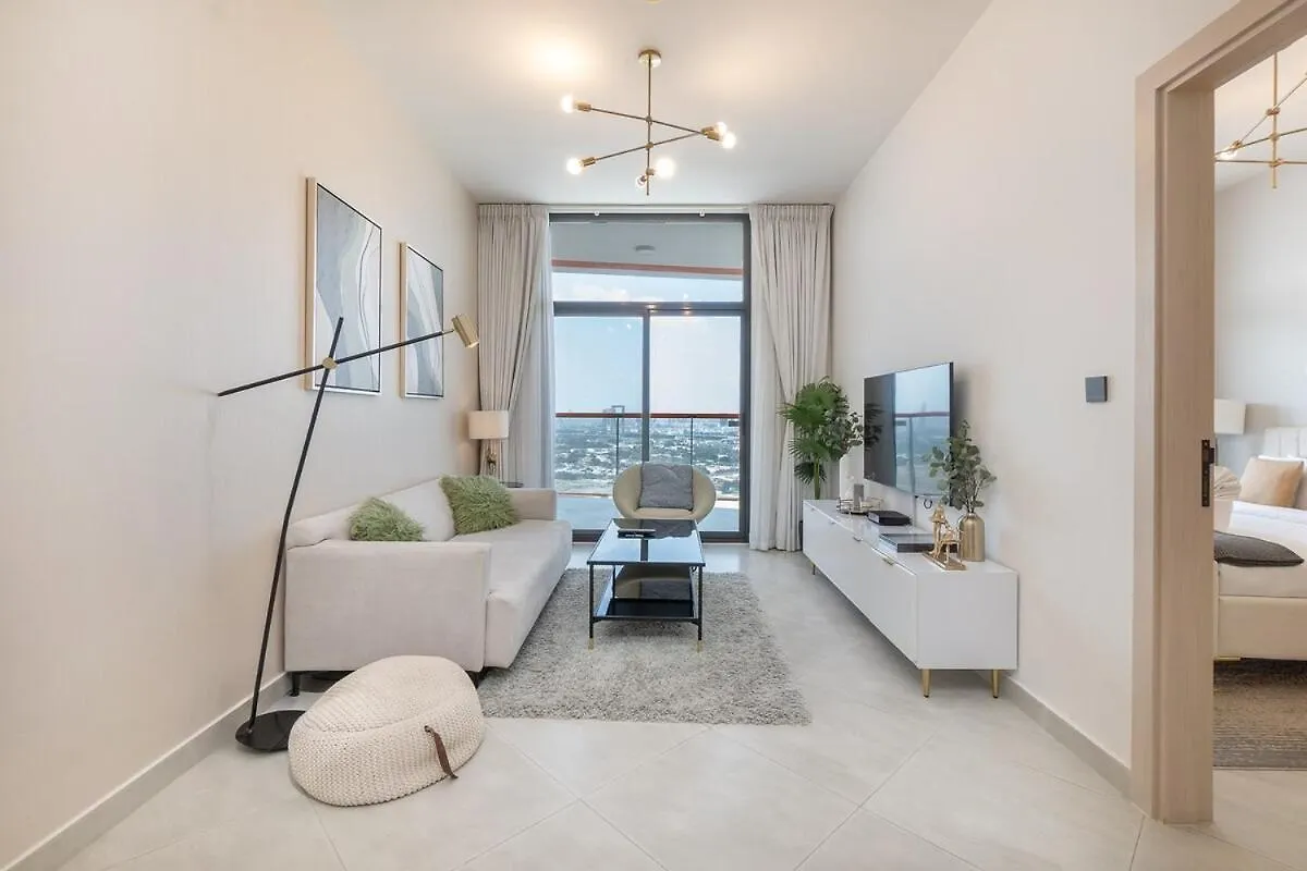 Eye-Captivating 1 Bed For 2 Apartment Dubai